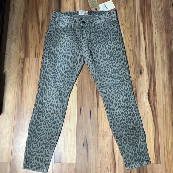 Grey leopard jeans “the stiletto” - Picture 8 of 12